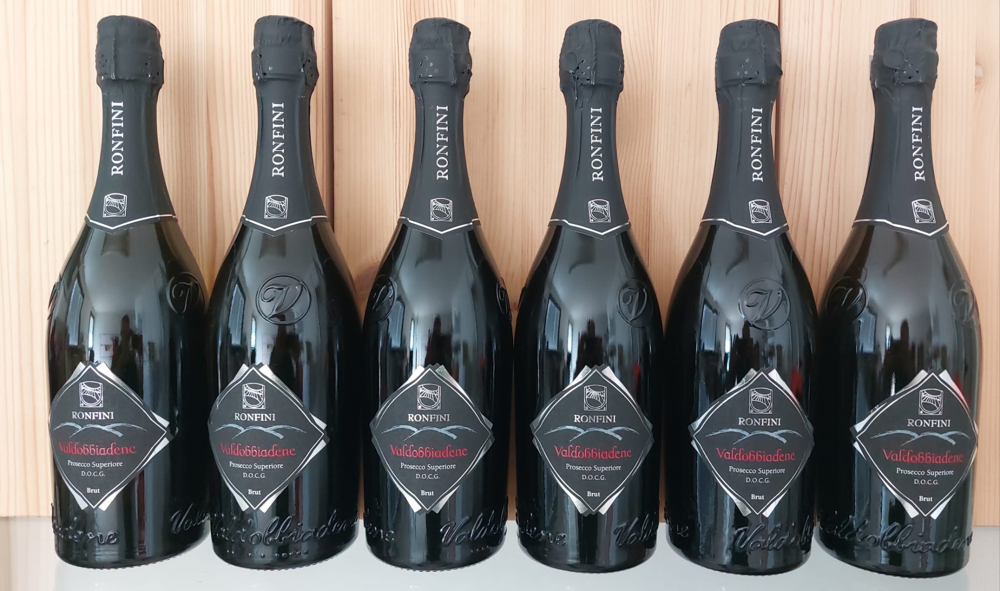 Ronfini <br> Prosecco Valdobbiadene Brut DOCG <br> 6 Bottles