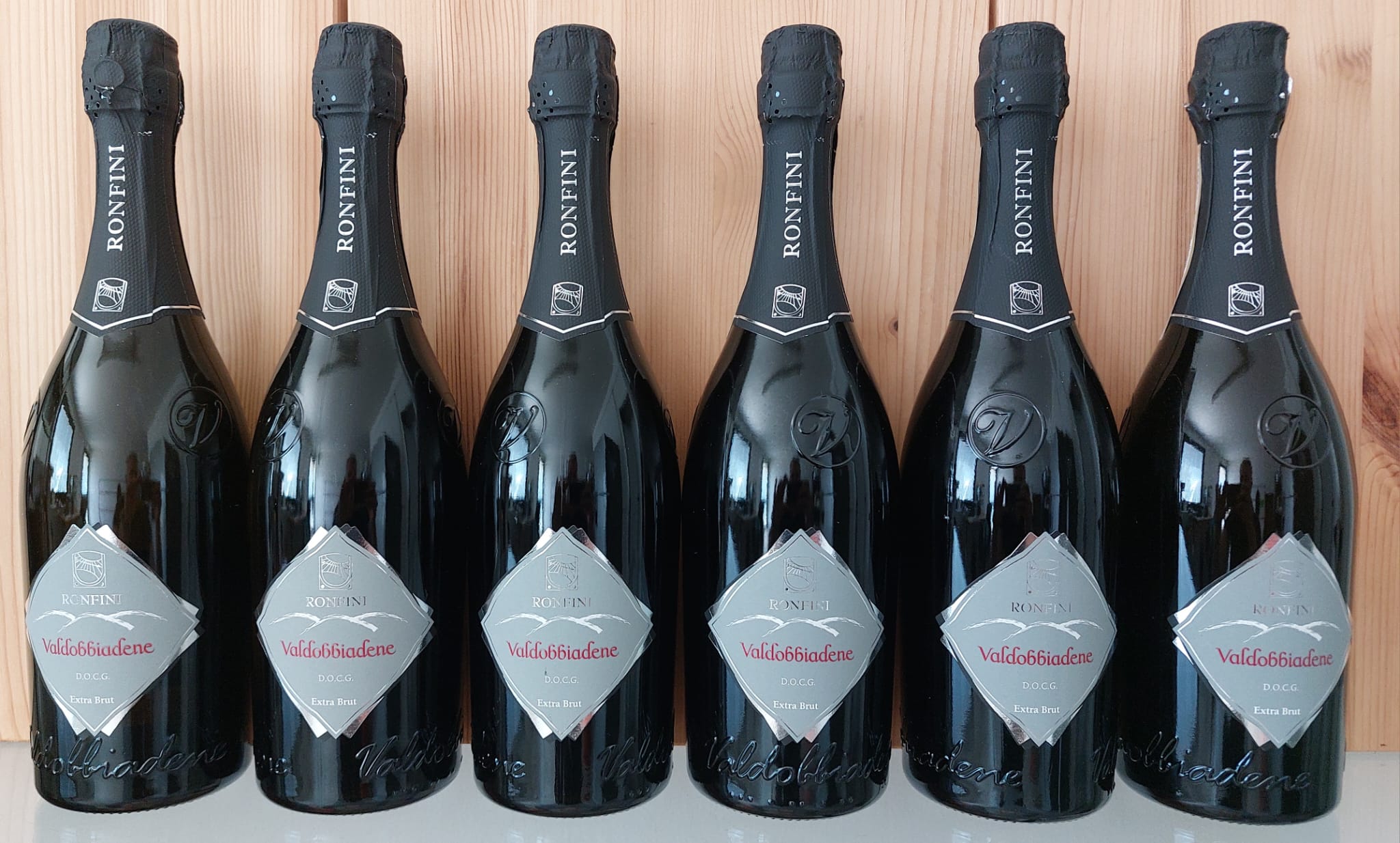 Ronfini <br> Prosecco Valdobbiadene Extra Brut DOCG <br> Cuvèe 5 <br> 6 Bottles