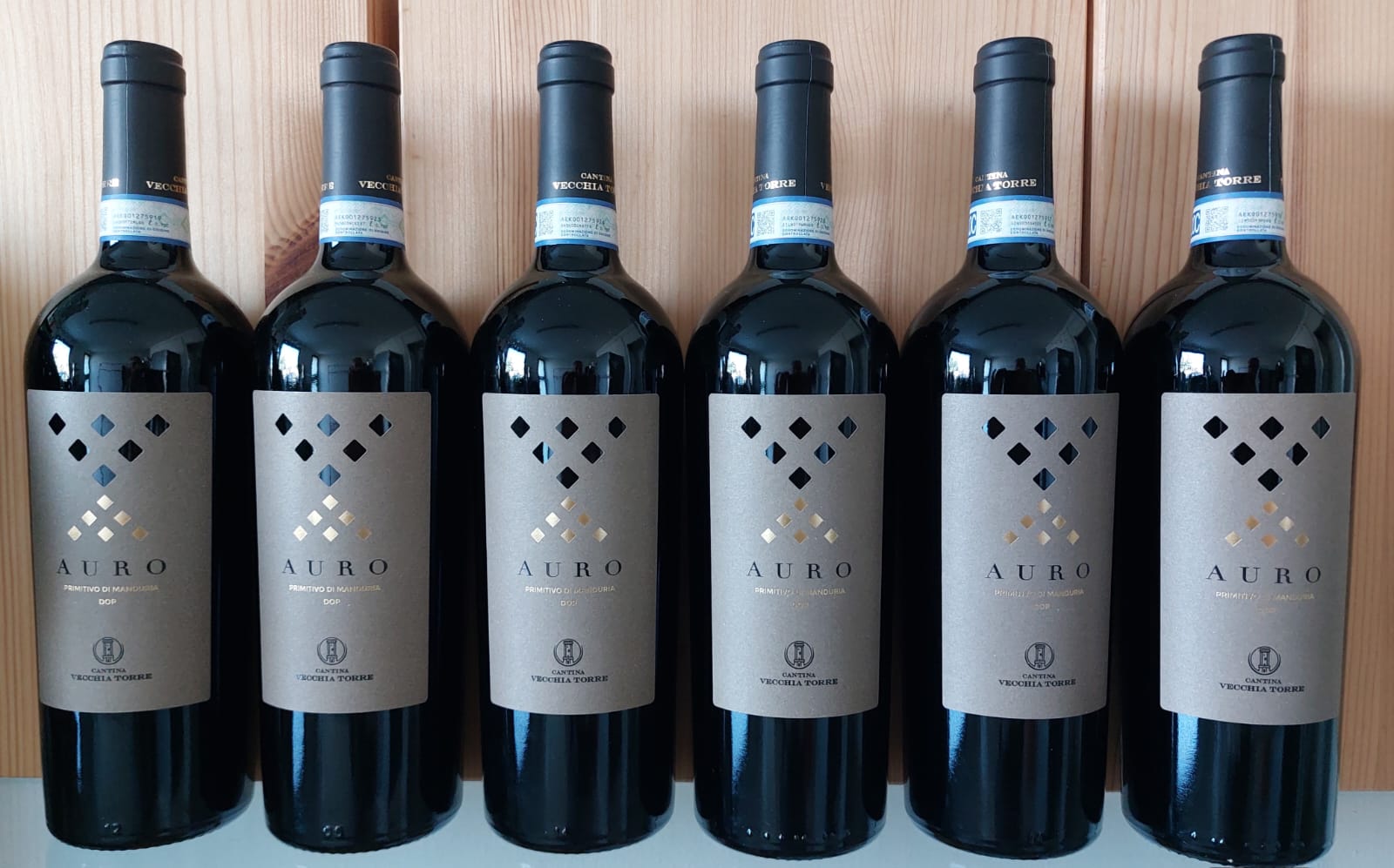 Vecchia Torre <br> Primitivo di Manduria DOP <br> Auro <br> 6 bottles